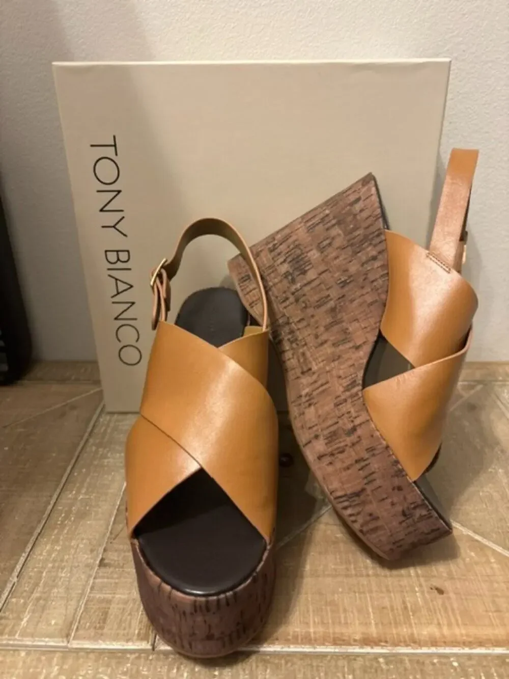 NEW Tony Bianco Vogue Leather Platform Wedge Sandals Strappy Heel Maxime 9